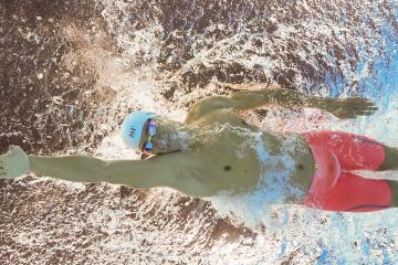 开云体育入口-英超争冠惊现平行宇宙？AC米兰客场3-0完胜哥伦比亚引发的蝴蝶效应