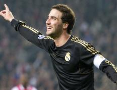 开云下载-救赎之门，欧冠心魔与德甲倒计时下的致命扑救