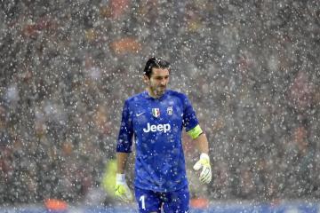 开云体育app-冰与火之歌，当范弗利特的钢骨意志照亮长春之夜