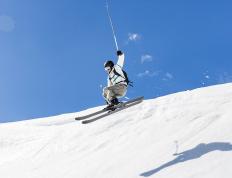 开云平台-孤骑破阵，汉密尔顿肩扛银箭独战跃马军团