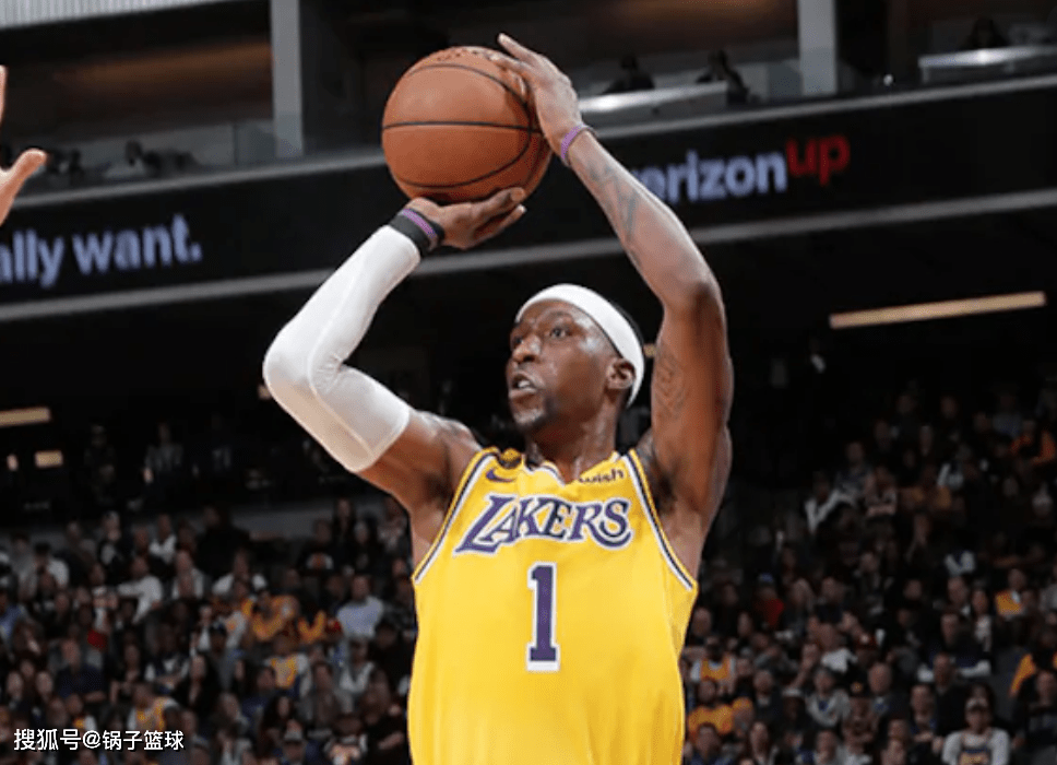 开云体育官方网站-布莱克本罗维斯再度受挫，教练团队反思总结震撼全队