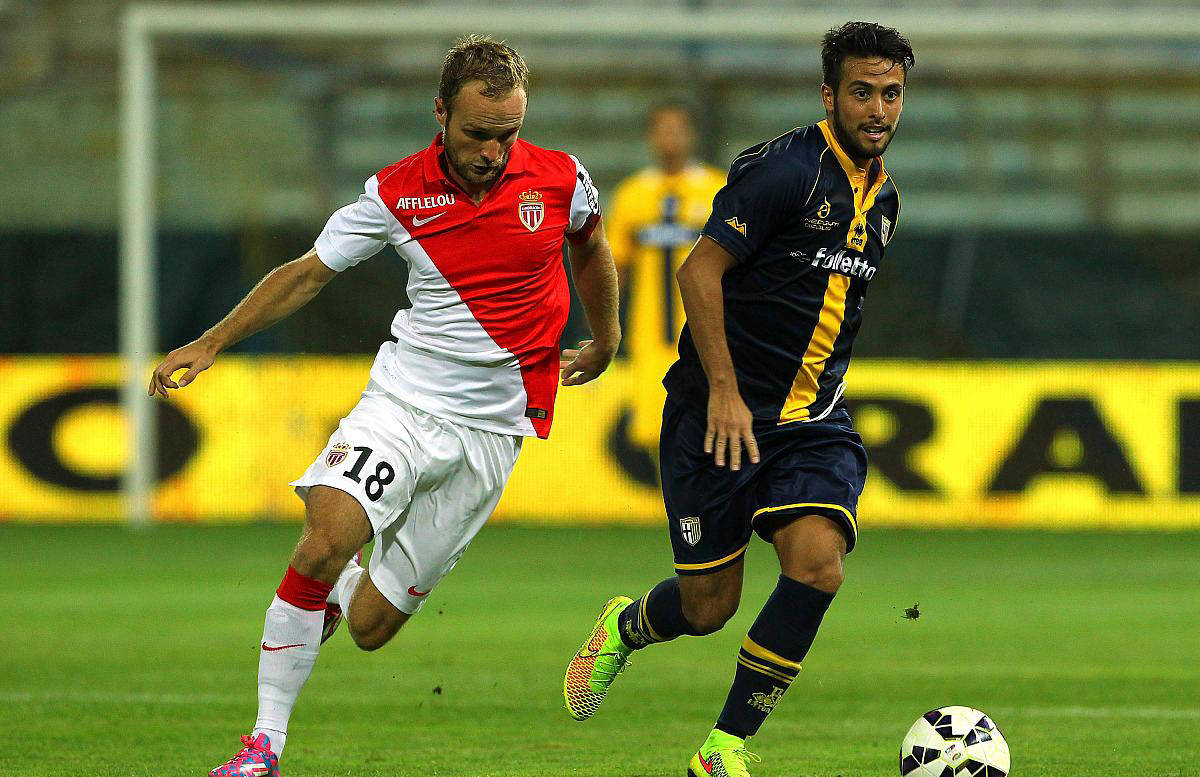 开云体育官网-摩纳哥队主场告负，遗憾输给了布雷斯特队