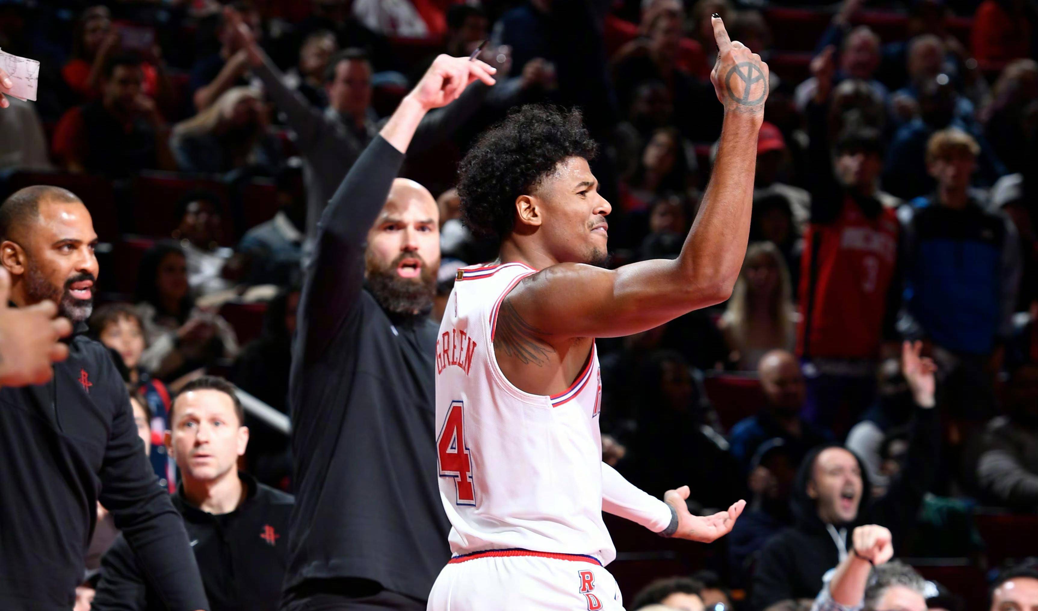 开云平台-火箭战胜活塞，结束连败