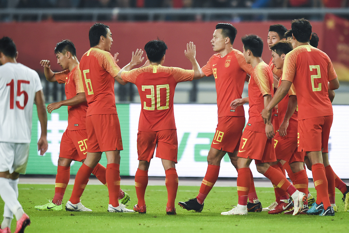 开云体育官网-队员联手作战，中国队晋级半决赛